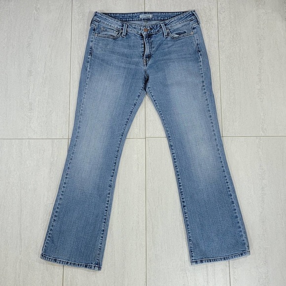 Levi's Denim - Levi's 545 LOW Boot Cut Women's Size 14M  Made in Egypt Red Tab